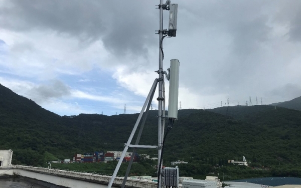 화웨이가 중국 광둥성 선전시에 '5G 슈퍼 업링크'와 '다운링크 CA'를 동시 적용한 5G 파일럿 기지국