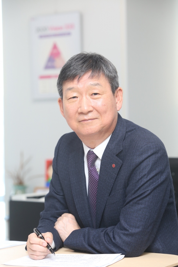황현식 LG유플러스 CEO(사장)