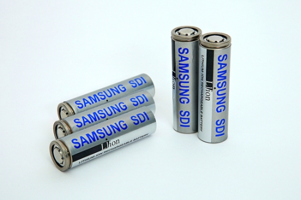 삼성SDI 원통형 배터리 이미지.