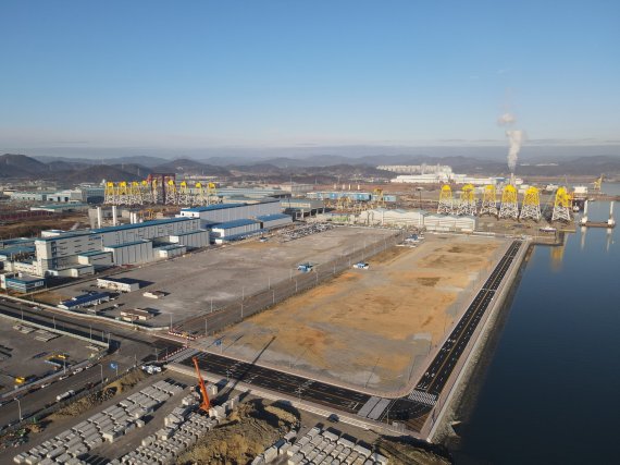 국내 첫 리튬 정광-수산화리튬 가공 사업을 진행하는 포스코필바라리튬솔루션 광양 공장의 모습.(사진 포스코)