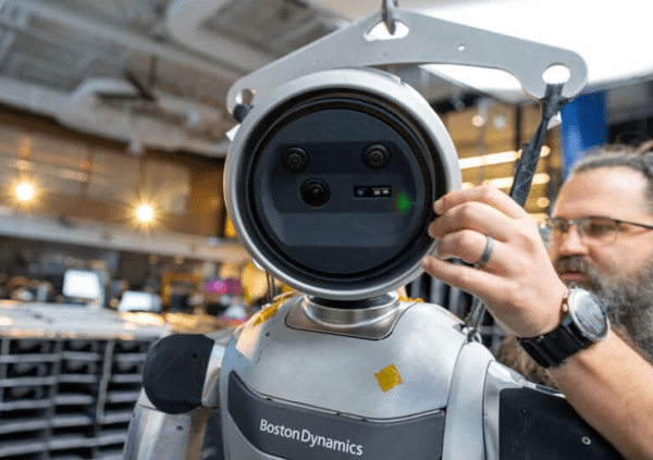 보스턴 다이내믹스, PCB 자체 설계 강화한다 - 뉴스 썸네일 이미지