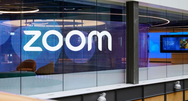 줌, 앤트로픽 클로드와 통합…회의 결과 기반 AI 워크플로 지원