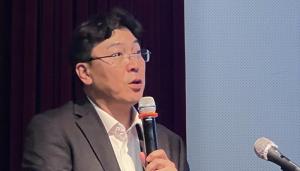 폴더블 생태계 더 넓어진다...삼성D "폴더블 IT 제품에 업계 관심 크다" - 뉴스 썸네일 이미지